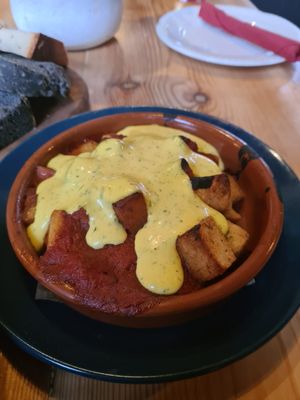 Vegan bravas at The Alb in Shrewsbury