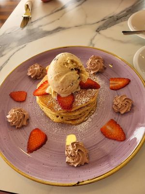  at Creme Cafe in Lanzarote