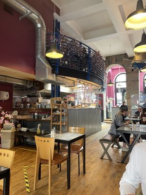 Cool vibes  at Singl-end - Merchant City in Glasgow