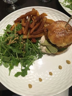 Vegan burger and homemade French fries at La Tomate Noire in Corsica