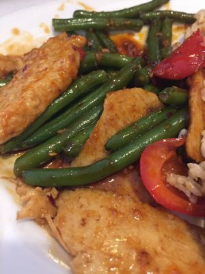 String Bean with Garlic Sauce at Ye's Asian Vegan Kitchen in Hilliard