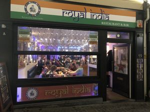 Royal atmosphere  at Royal India in Ghent