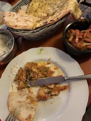 Vegan ‘so called Spider-Man’ with naan (mango!) and garlic  at Royal India in Ghent