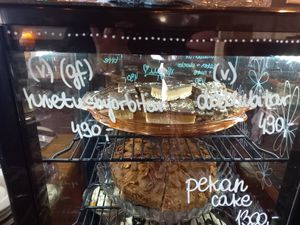 Vegan sweets at Tehusid in Egilsstadir