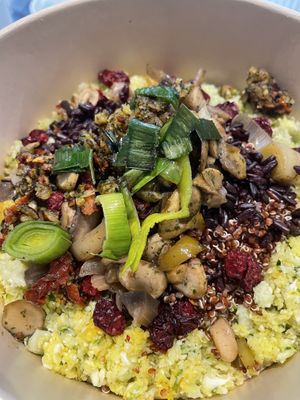 Salade riz noir at Peanut's Café in Sainte-maxime