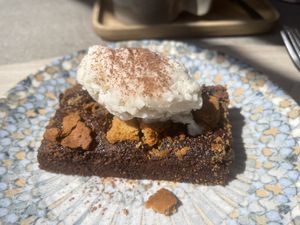   at Peanut's Café in Sainte-maxime