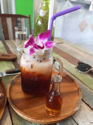 Thai tea with almond milk at Pure Vegan Heaven in Koh Samui