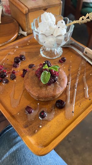 Sticky date pudding   at Pure Vegan Heaven in Koh Samui