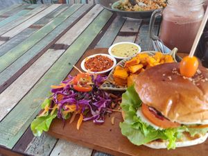 Vegan burger 😍 at Pure Vegan Heaven in Koh Samui