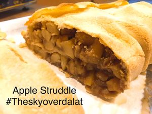 Apple struddle
 at The Sky Over Dalat in Da Lat
