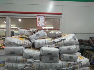 Couscous / semolina at Tanger Market in Amsterdam