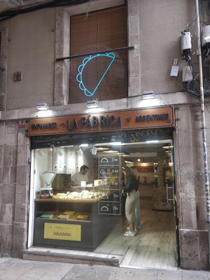  at La Fábrica - Empanadas Argentinas - Carrer del Call in Barcelona