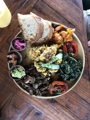 Las Vegan  at Shelter Cafe in Seminyak