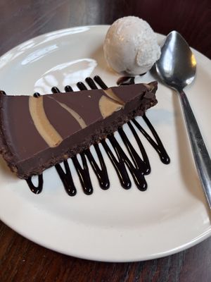 Banoffee pie with vegan ice cream   at Greyhound in Gloucester