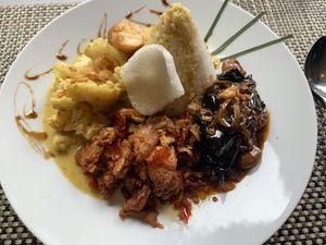 Lunch at Dapur in Zurich