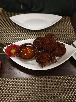 Fried zucchini balls at Dapur in Zurich