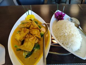 Thai betutu: tofu and broccoli cooked in 
fragrant balinese turmeric-coconut milk sauce at Dapur in Zurich