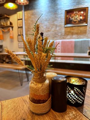 Simple homely table decor  at Corarima in Wakefield