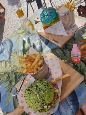 Vegan burgers at Café Garrett by Ohana in Lisbon