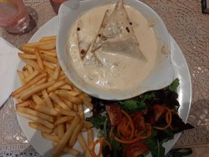 Seitan with pepper sauce at Café Garrett by Ohana in Lisbon