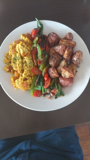 Breakfast w/pancakes at Veganbites - Sahara Ave in Las Vegas