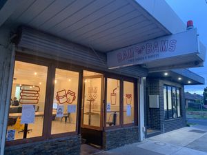 Front of shop at Bambams  in Reservoir