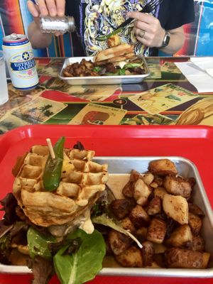 Brunch potatoes 🤘🏼🔥 at Tiki Loco in Dallas