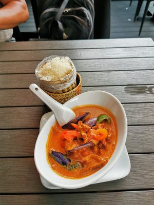 Duck red curry at ChuChai in Montreal