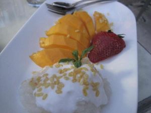 Sticky rice with coconut milk and mango at ChuChai in Montreal