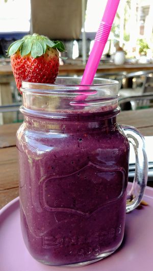 Berry smoothie at Mango's Nuts in Ferny Creek