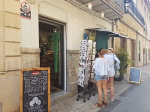 Entrance at Angel Agudo in Mallorca