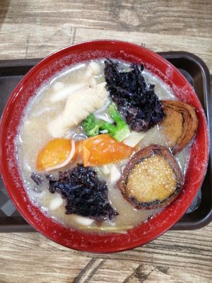 Sliced fish meehoon at 340 Vegetarian in Northeast Singapore