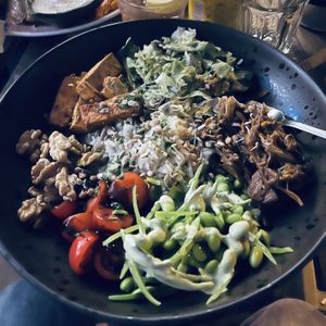 Buddha bowl  at Balance Bowl in Gzira