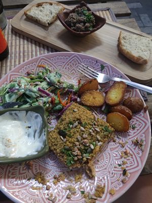 No-Schnitzel at Balance Bowl in Gzira