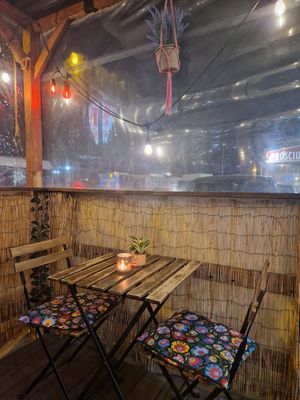 Outdoor seating in December, still very pleasant temperatures at Balance Bowl in Gzira