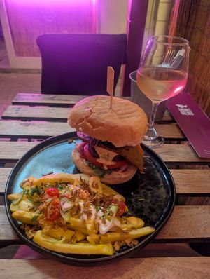 Bacon cheeseburger at Balance Bowl in Gzira
