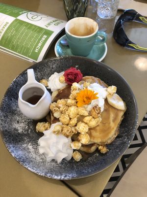 Hotcakes at Kindred NZ in Dunedin