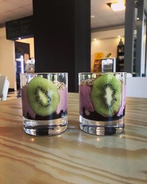 RAW desserts at Bájomlska in Brno