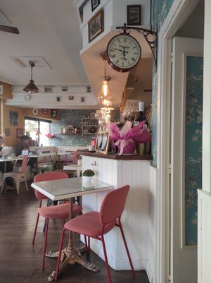 Inside at Salamanca Magenta Cafe & Bar in Salamanca