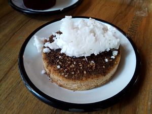 Zaatar flatbread at Wild & The Moon - Saint Honoré in Paris