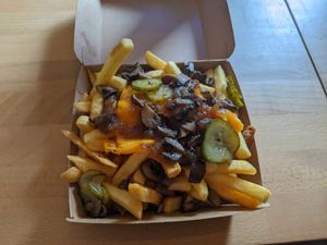Les loaded fries at Theory (ex-BurgerTheory) in Paris