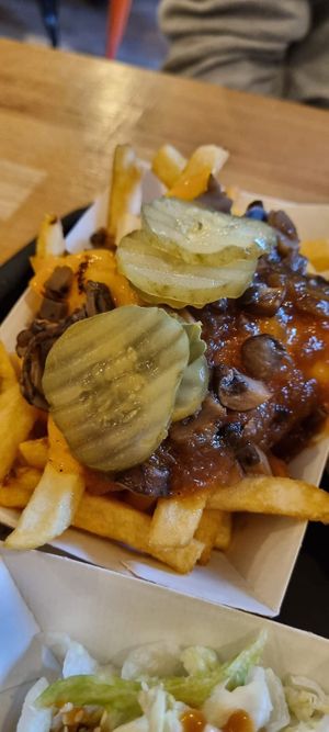 Loaded fries  at Theory (ex-BurgerTheory) in Paris