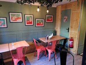 Eat-in space at Theory (ex-BurgerTheory) in Paris