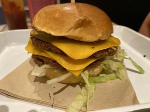 The extra  (another double) - YUUUM 🤤😊  at Theory (ex-BurgerTheory) in Paris