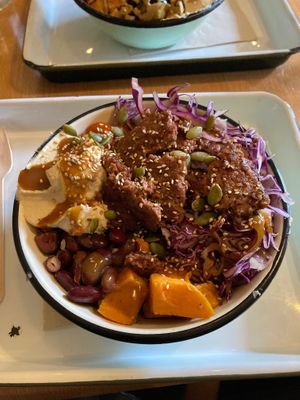 Kobe Satay bowl at Theory (ex-BurgerTheory) in Paris