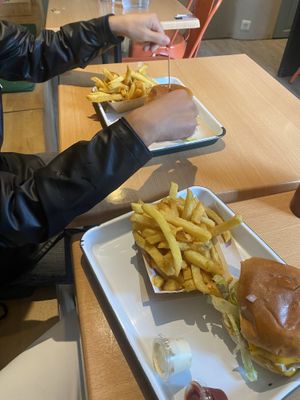   at Theory (ex-BurgerTheory) in Paris