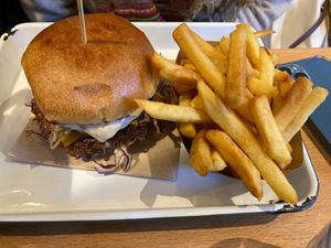  at Theory (ex-BurgerTheory) in Paris