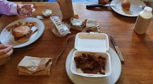 Burgers, fries and buffalo de ginger at Theory (ex-BurgerTheory) in Paris