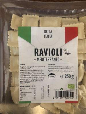 ravioli at denn's Biomarkt - Feilitzschstraße  in Munich
