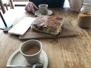 Yummm at El Pan De La Chola in Lima